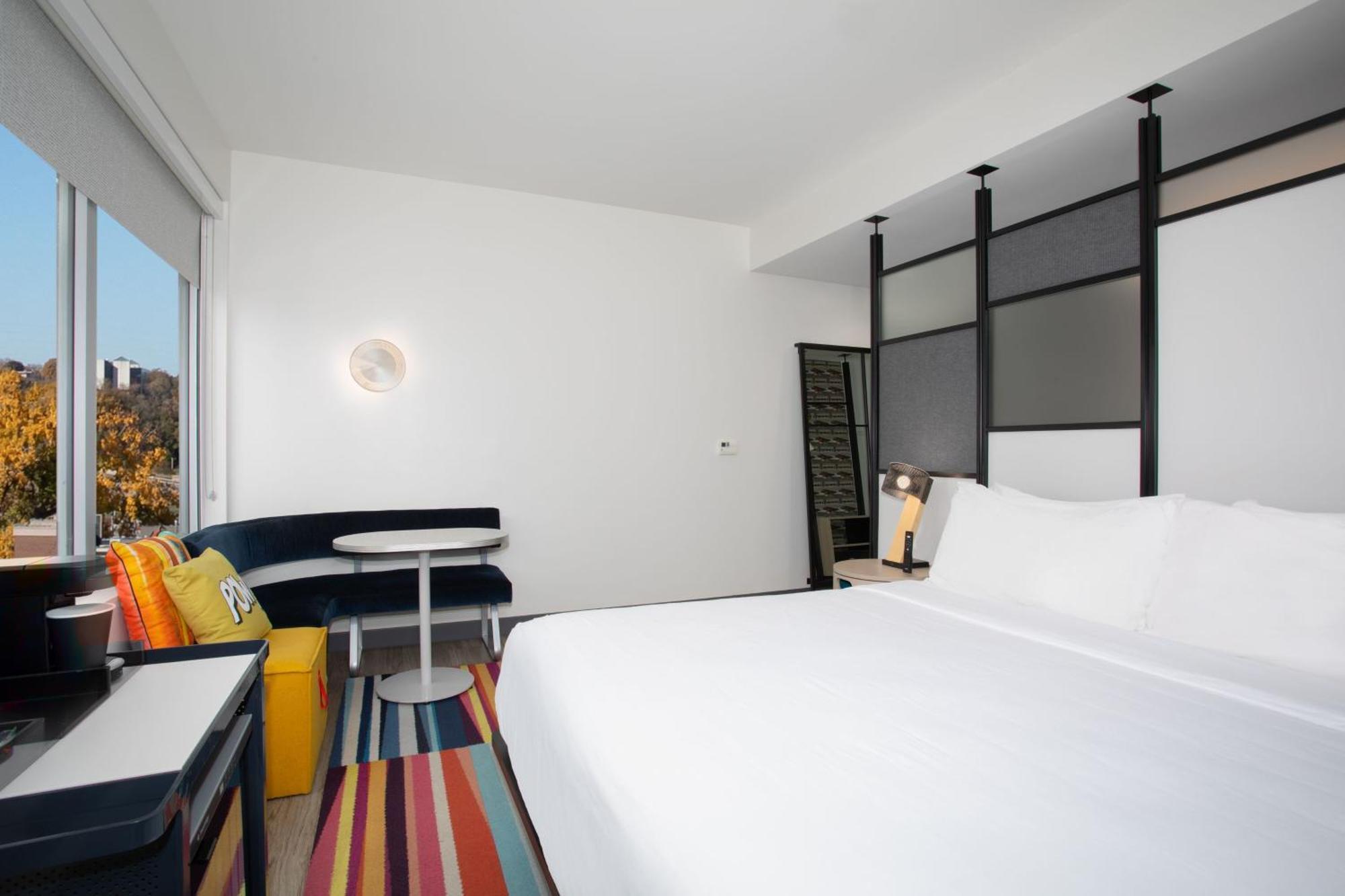 Aloft Aksarben Village 3* Omaha